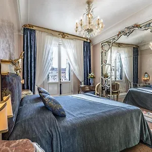  Apartment Ca' Degli Specchi Grand Canal